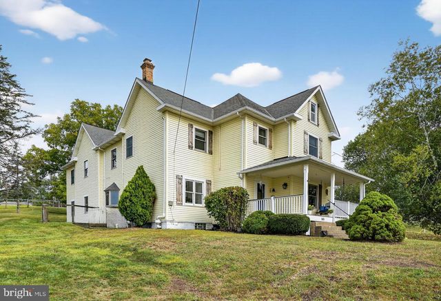 168 BURTNER RD, Butler, PA 16002