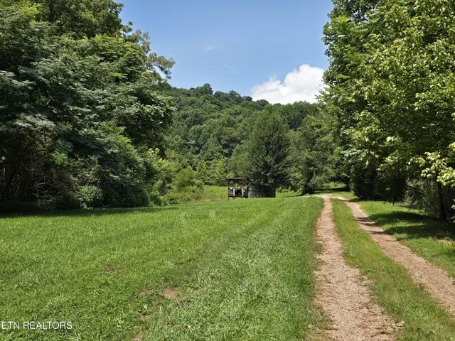 2404 Old Highway 68, Sweetwater, TN 37874