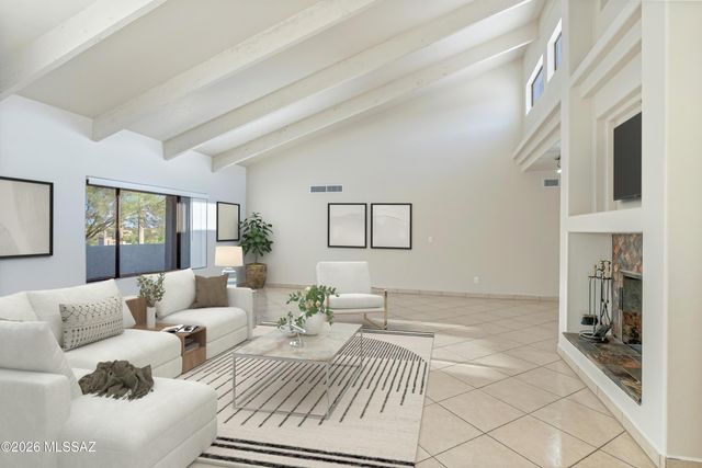 4725 N Craycroft Road, Tucson, AZ 85718