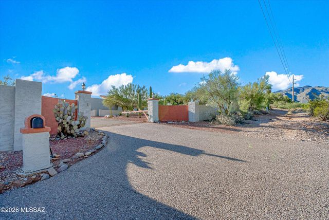 4725 N Craycroft Road, Tucson, AZ 85718