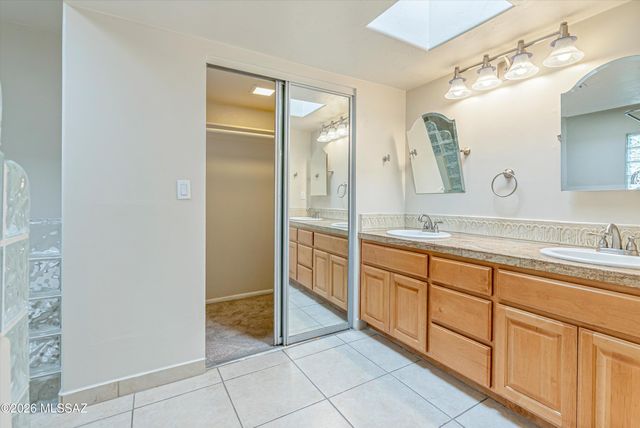 4725 N Craycroft Road, Tucson, AZ 85718