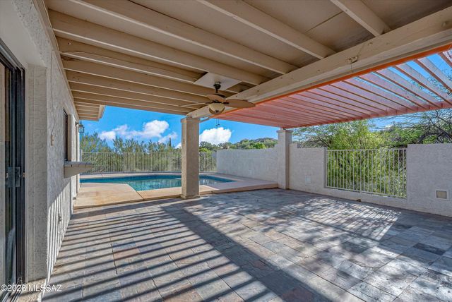 4725 N Craycroft Road, Tucson, AZ 85718