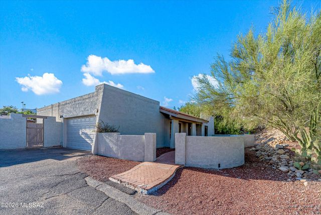 4725 N Craycroft Road, Tucson, AZ 85718