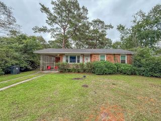 113 Pinecrest Boulevard, Summerville, SC 29483