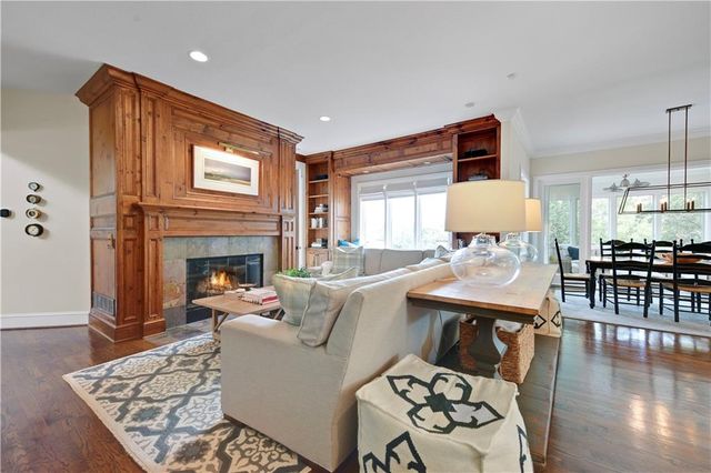 3700 W 153rd Street, Overland Park, KS 66224