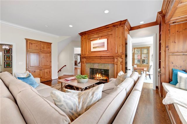 3700 W 153rd Street, Overland Park, KS 66224