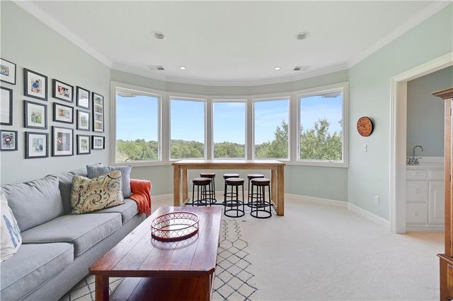 3700 W 153rd Street, Overland Park, KS 66224