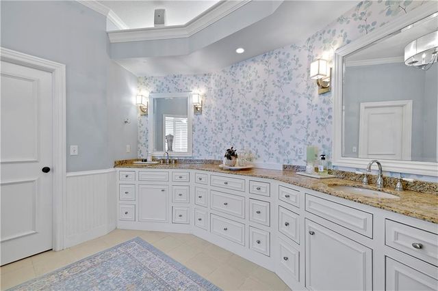 3700 W 153rd Street, Overland Park, KS 66224