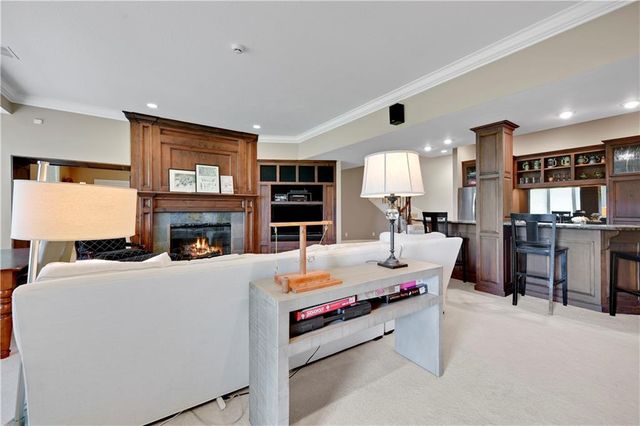 3700 W 153rd Street, Overland Park, KS 66224