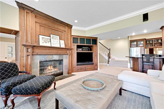 3700 W 153rd Street, Overland Park, KS 66224