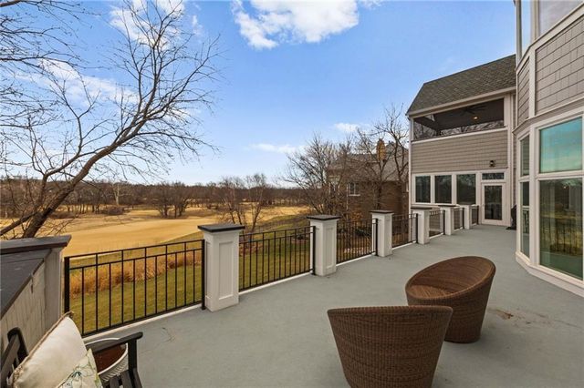 3700 W 153rd Street, Overland Park, KS 66224