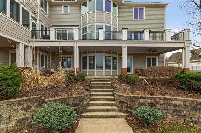 3700 W 153rd Street, Overland Park, KS 66224