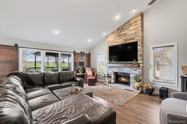 9084 Copper Ridge Drive, Davison Township, MI 48423