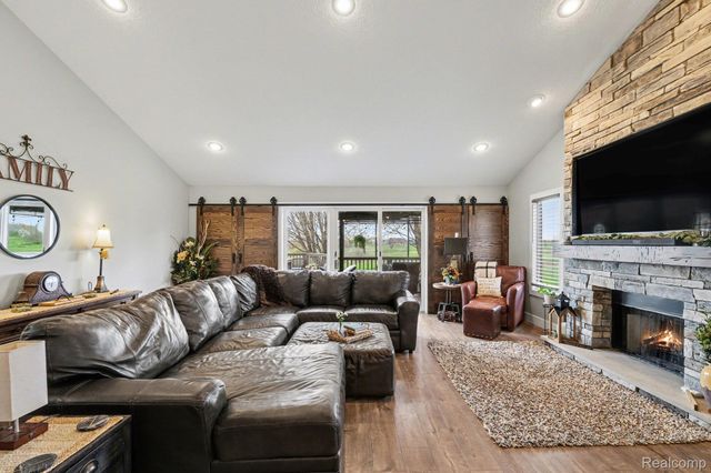 9084 Copper Ridge Drive, Davison Township, MI 48423