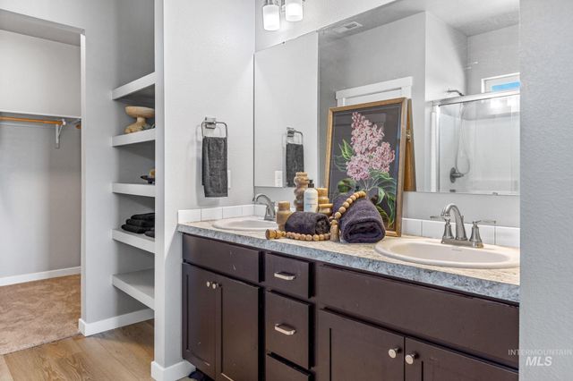 2265 N Cold Creek Ave, Star, ID 83669