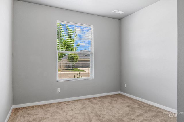 2265 N Cold Creek Ave, Star, ID 83669