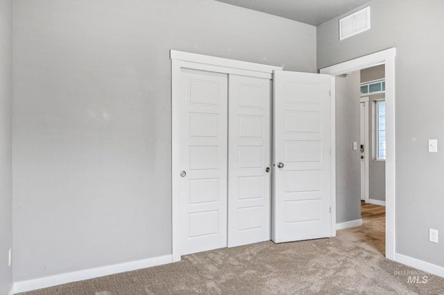 2265 N Cold Creek Ave, Star, ID 83669