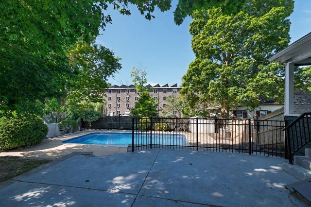 107 E. Water Street, Rockland, MA 02370