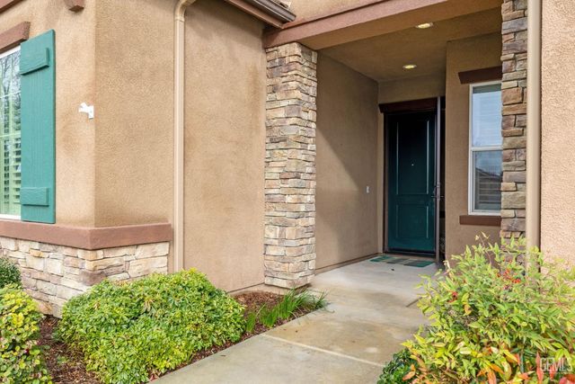 6411 Lisbon Place, Bakersfield, CA 93306