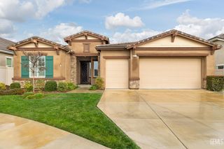 6411 Lisbon Place, Bakersfield, CA 93306