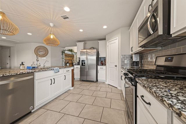 5627 Pleasant Falls Drive, Richmond, TX 77407