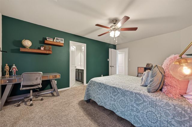 5627 Pleasant Falls Drive, Richmond, TX 77407