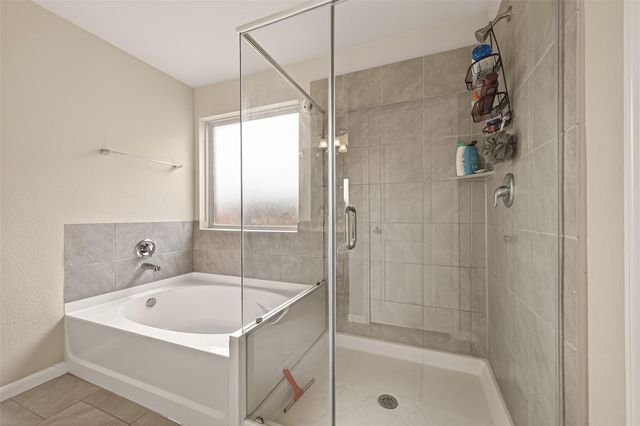 5627 Pleasant Falls Drive, Richmond, TX 77407