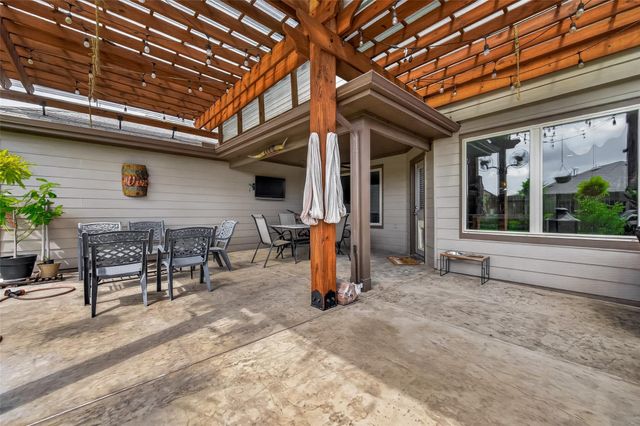 5627 Pleasant Falls Drive, Richmond, TX 77407