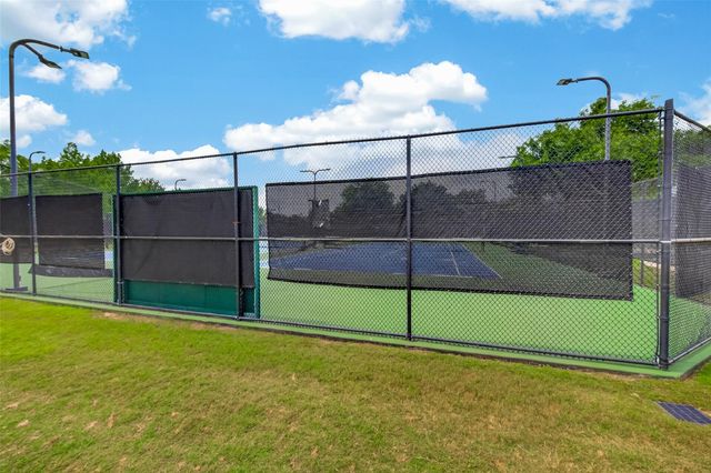 5627 Pleasant Falls Drive, Richmond, TX 77407