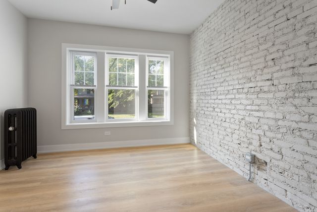 1904 W Morse Avenue 2, Chicago, IL 60626