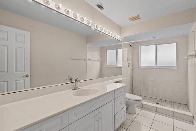45 GULFWINDS DRIVE W, Palm Harbor, FL 34683