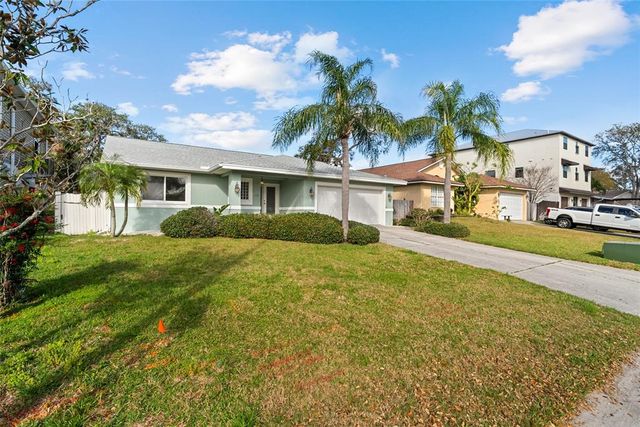 45 GULFWINDS DRIVE W, Palm Harbor, FL 34683