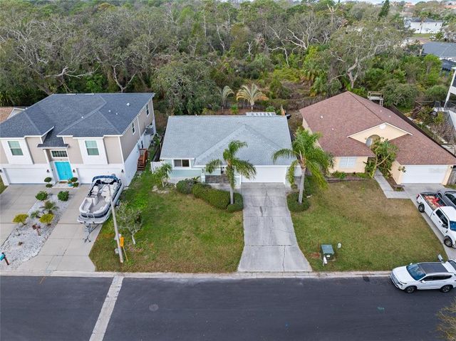 45 GULFWINDS DRIVE W, Palm Harbor, FL 34683