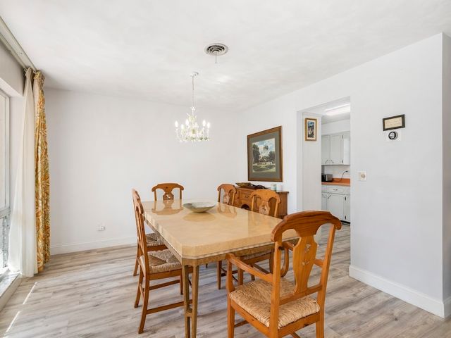 601 Gardenia Lane, Vero Beach, FL 32963