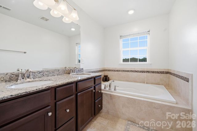 1760 Evergreen Drive, Charlotte, NC 28208