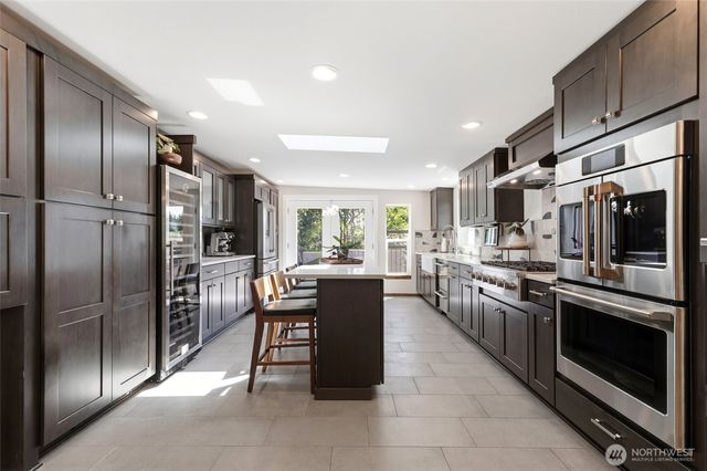 2007 NE 137th Street, Seattle, WA 98125