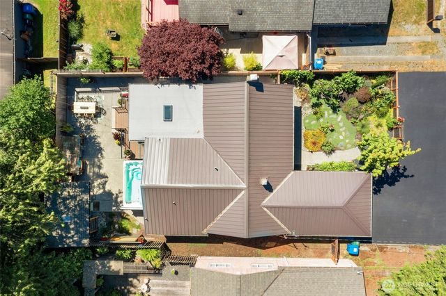 2007 NE 137th Street, Seattle, WA 98125