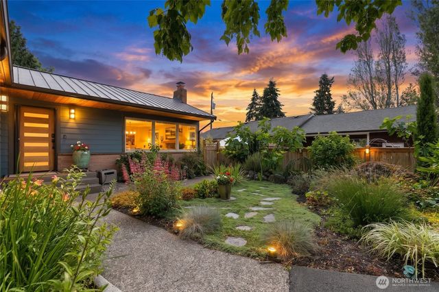 2007 NE 137th Street, Seattle, WA 98125