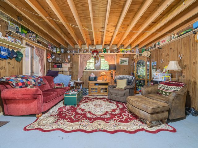 11 Bellevue Terrace, Tupper Lake, NY 12986