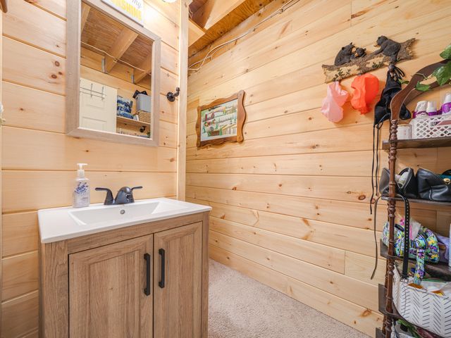 11 Bellevue Terrace, Tupper Lake, NY 12986