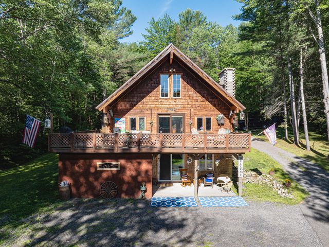 11 Bellevue Terrace, Tupper Lake, NY 12986