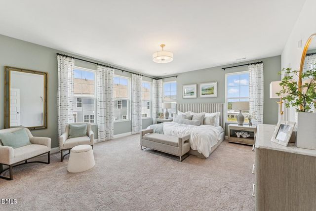 419 Grove Overlook Lane 200, Wake Forest, NC 27587