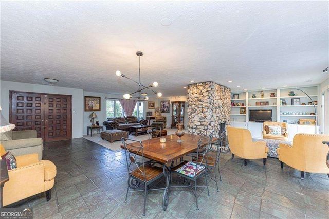 225 Banks Road, Fayetteville, GA 30214