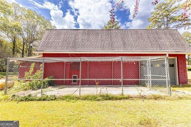 225 Banks Road, Fayetteville, GA 30214