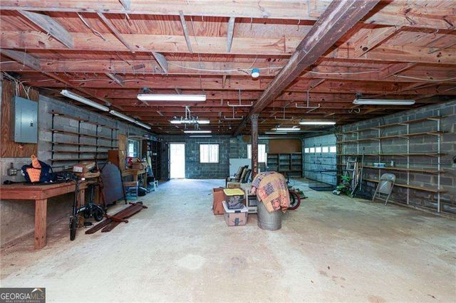 225 Banks Road, Fayetteville, GA 30214