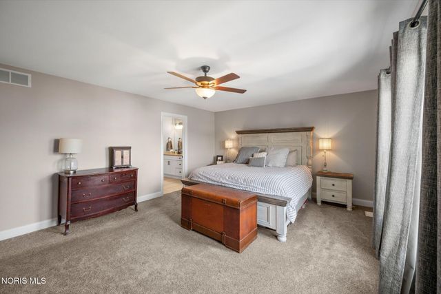 104 Brunswick Court, Perrysburg, OH 43551