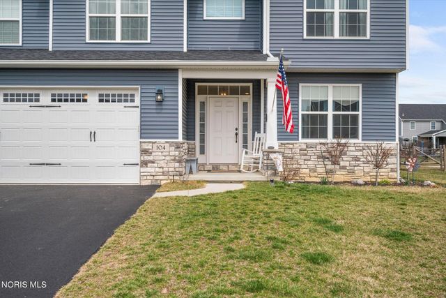 104 Brunswick Court, Perrysburg, OH 43551