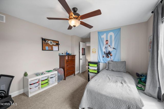 104 Brunswick Court, Perrysburg, OH 43551