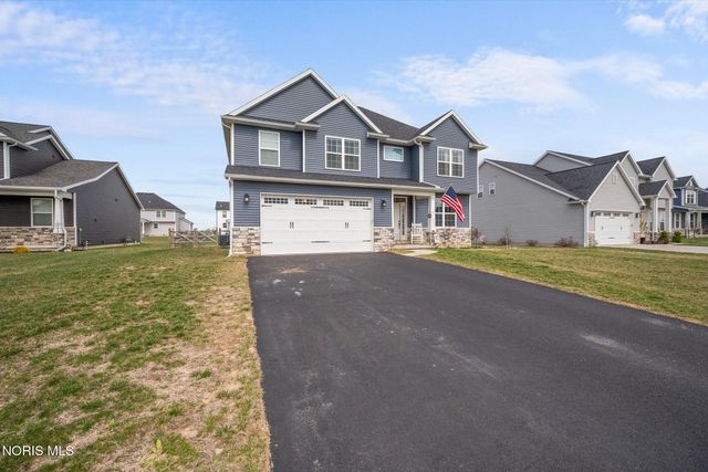 104 Brunswick Court, Perrysburg, OH 43551