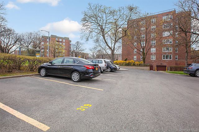 1865 211th Street 6E, Bayside, NY 11360